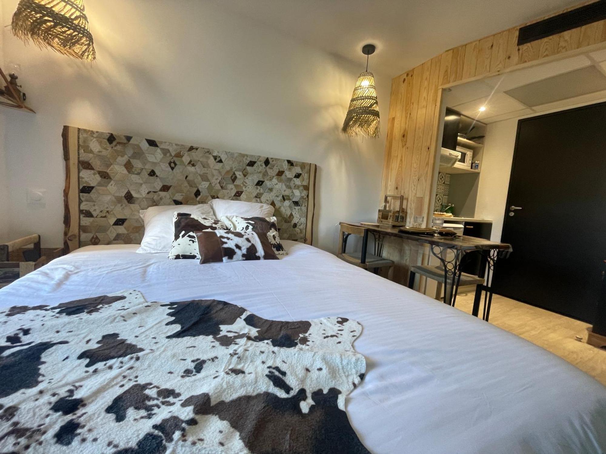 Chalet Studio Premium, Wifi, Chaleureux Lourdes Exteriör bild